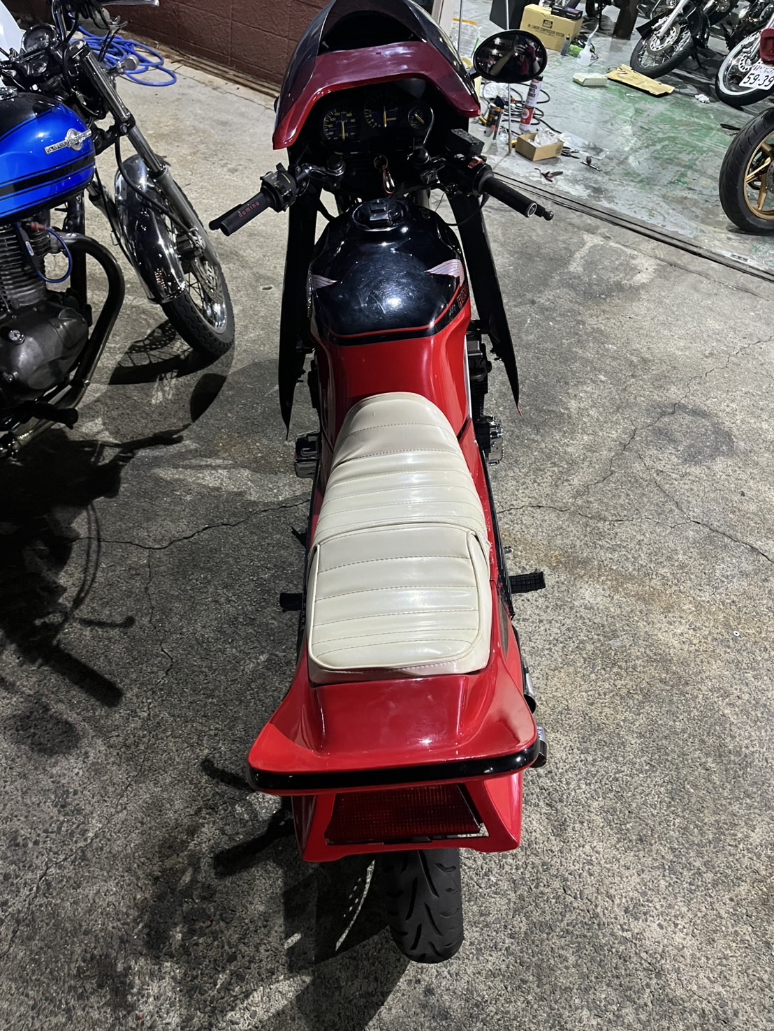 バイク1